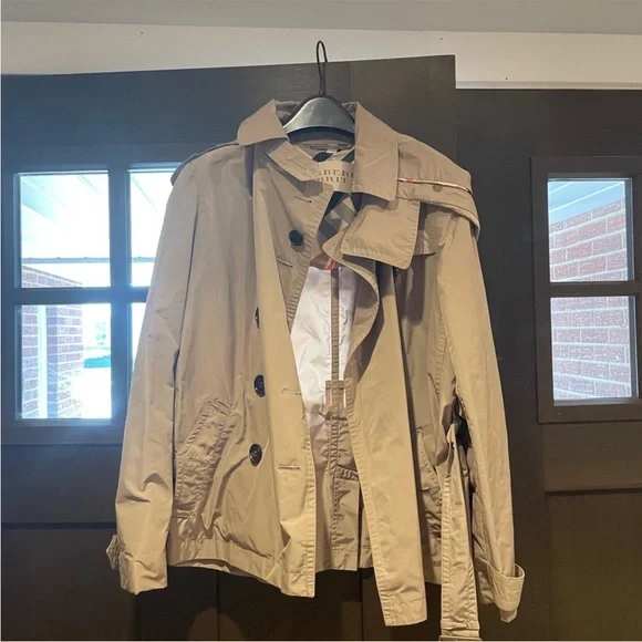 Burberry Double-Breasted Tan Trench Coat - Picture 2 of 7